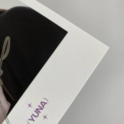 ITZY YUNA SIGNED 5TH MINI ALBUM 'CHECKMATE' OFFICIAL EVENT POSTCARD